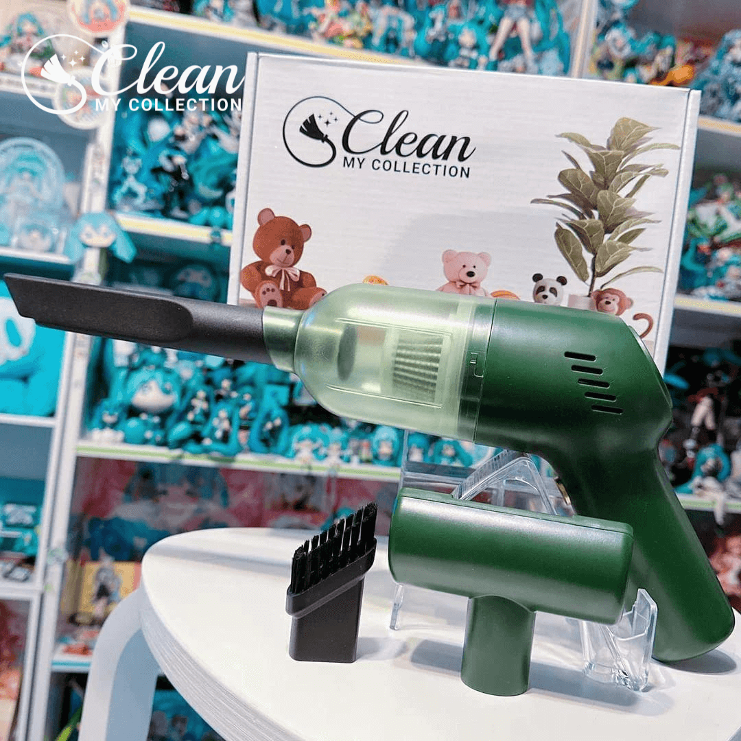 CleanMyCollection Mini Vacuum Cleaner